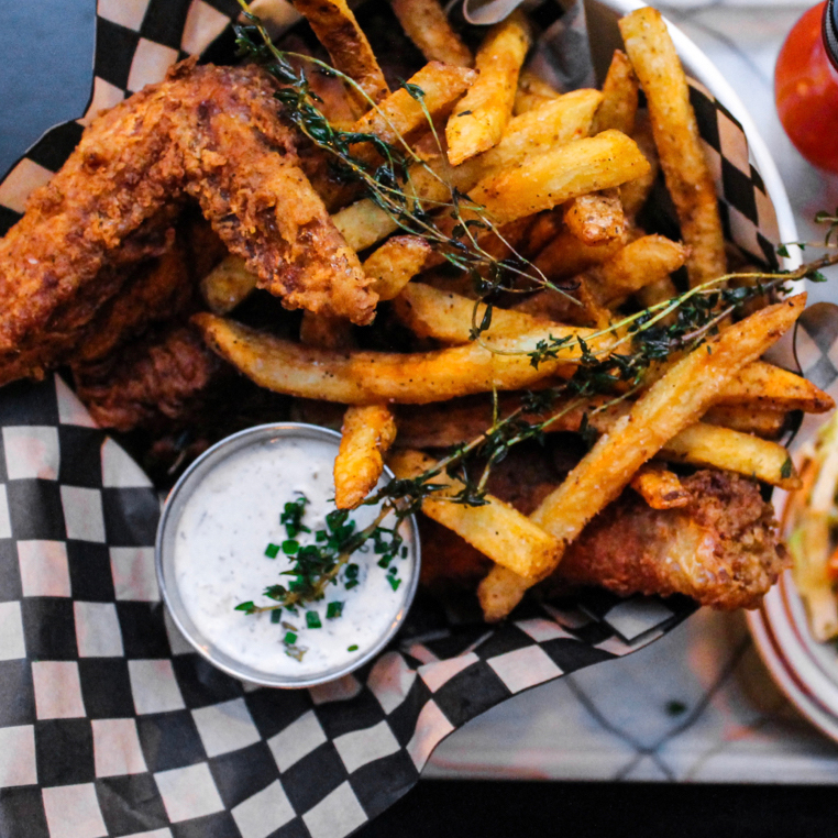 Bud & Marilyns - Lunch Fried Chicken Bucket